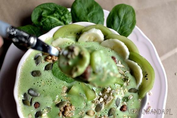 Zielone smoothie bowl