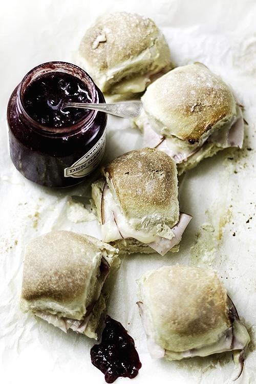 Monte Cristo kanapka na ciepło
