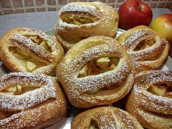 Serowe ciastka z jabłkami