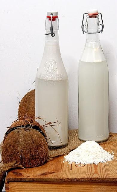 Jak zrobić mleko kokosowe i olej kokosowy? Superfood na co dzień