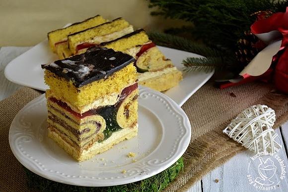 Ciasto pawi ogon z serową roladą