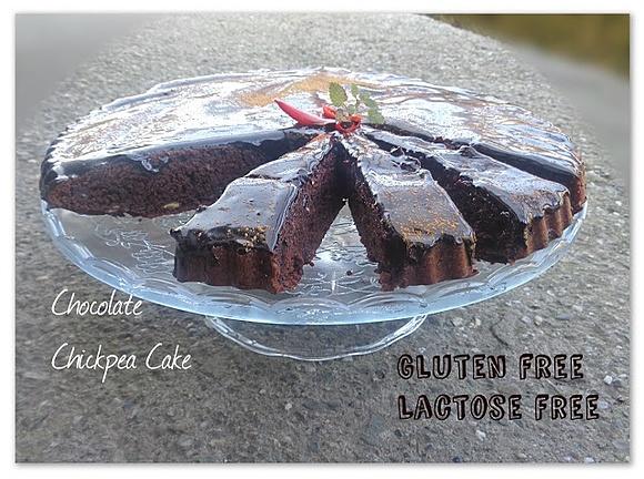 Czekoladowa pokusa z ciecierzycy - Chocolate Chickpea Cake