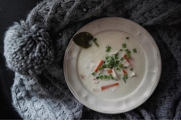 Zupa kokosowa na zimę z pikantnym curry i chili