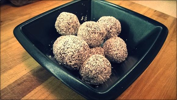 Czekoladowo-bananowe pralinki bez glutenu cukru i nabiału