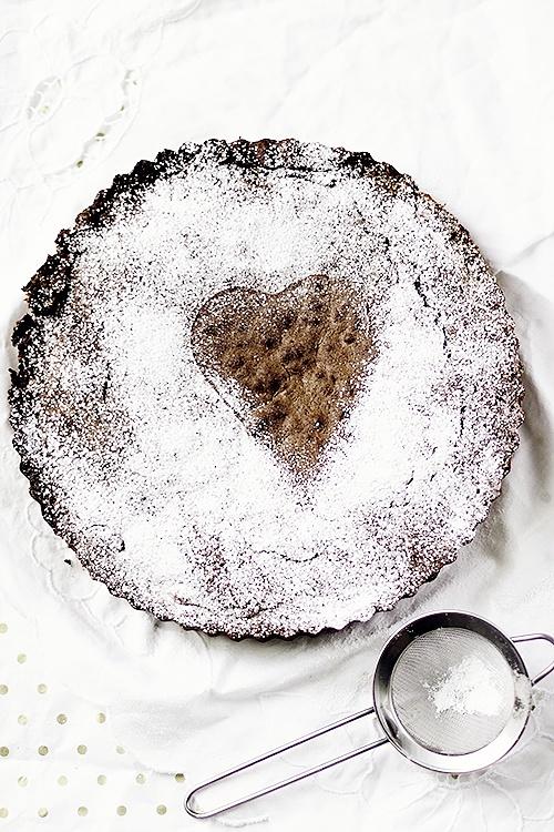 Szwedzkie kladdkaka na Walentynki, czekoladowe ciasto skandynawskie