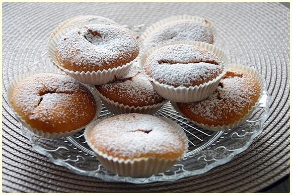 Muffinki nadziane kajmakiem