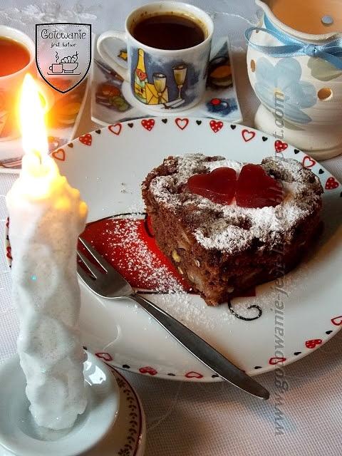 Ciasto kakaowo-kawowe z jabłkami