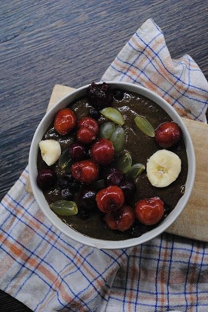 Prawie zielony krem jaglany z bananem i kakao