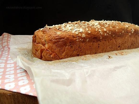 Trochę zdrowszy chlebek bananowy