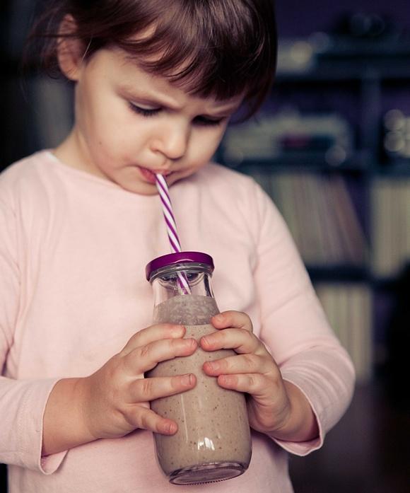 Gryczane smoothie z bananem i orzechami laskowymi