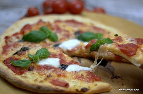 Pizza margherita
