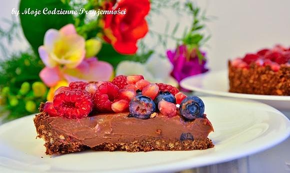 Tarta z czekoladą dla walentynek