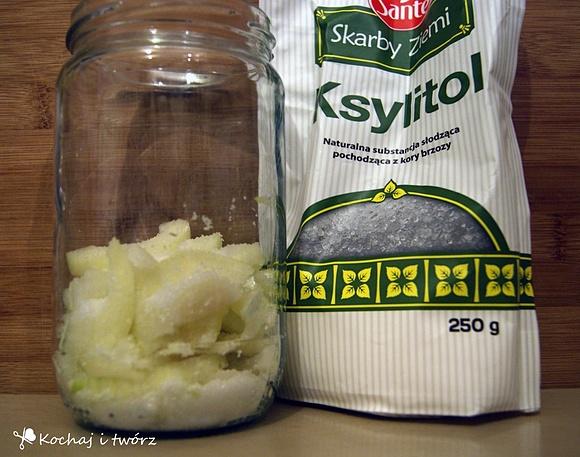 Domowy syrop z cebuli na ból gardła