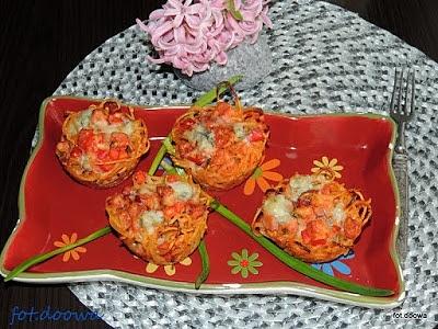 Wytrawne muffiny ze spaghetti