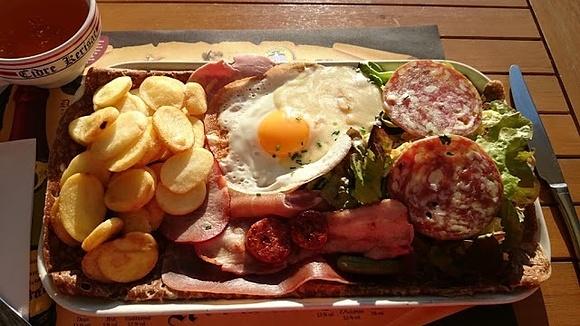 La rochelle galette - francuskie naleśniki na ostro z cydrem