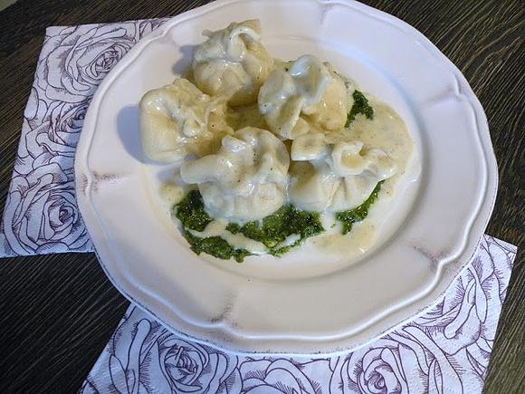 Fiocchi z gruszką i serem pleśniowym