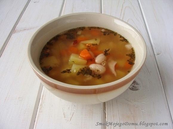 Zupa fasolowa