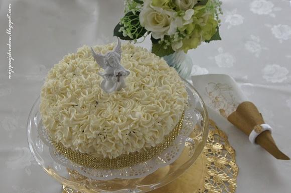 Tort migdałowy z białą czekoladą
