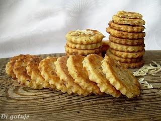 Ciasteczka serowo-cebulowe z serka topionego