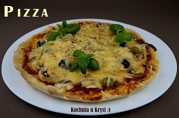 Przepis na domową pizzę z szybkim i idealnym ciastem