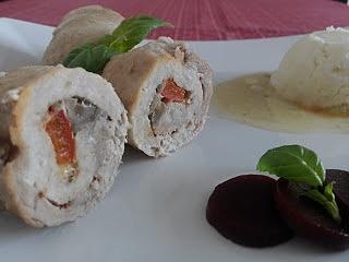 Szybkie roladki schabowe w delikatnym sosie