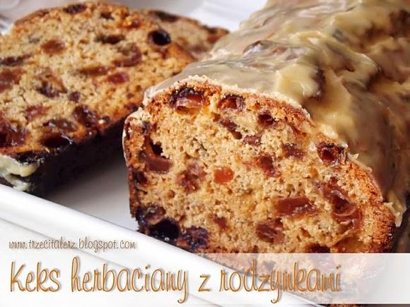 Keks herbaciany z rodzynkami