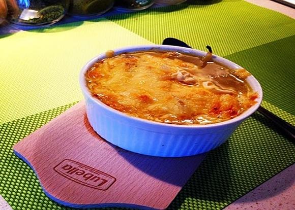Zupa cebulowa