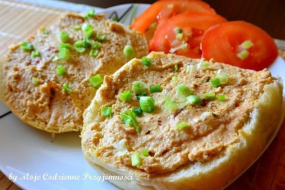 Hummus - pasta z ciecierzycy