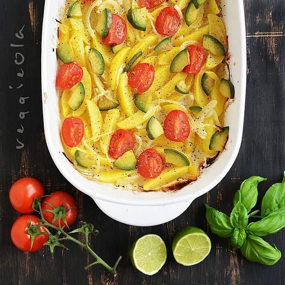 Pieczone ziemniaki z limonką i awokado