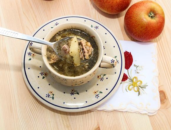Zupa jabłkowa aromatyczna i rozgrzewająca