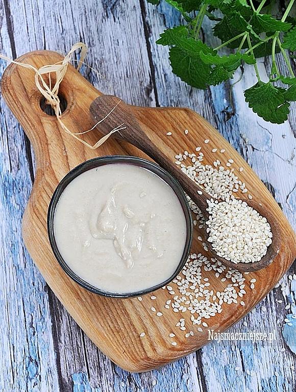 Pasta z sezamu czyli Tahini - przepis na tahini z sezamu prażonego