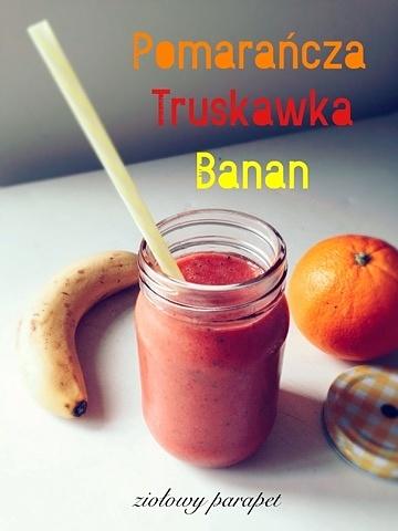 Smoothie truskawkowo-pomarańczowo-bananowe