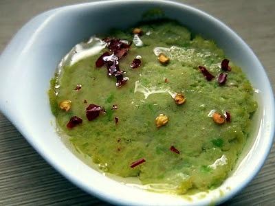 Zielony hummus z groszkiem