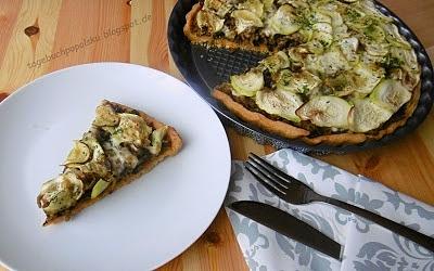 Tarta z mięsem mielonym pieczarkami i cukinią