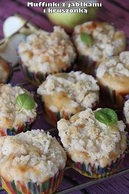 Muffinki z jabłkami i kruszonką