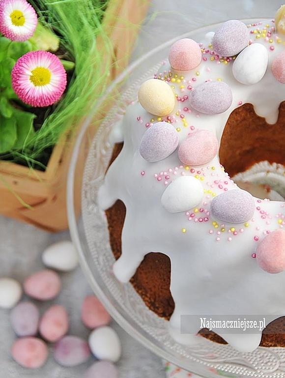 Babka z likierem kokosowym