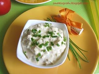 Pastа jajeczna z chrzanem i szczypiorkiem na śniadanie