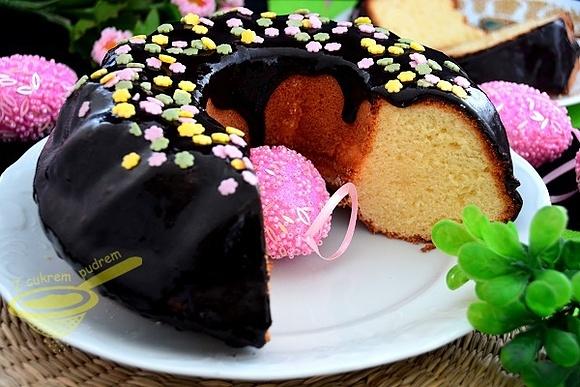 Wspaniała babka majonezowa