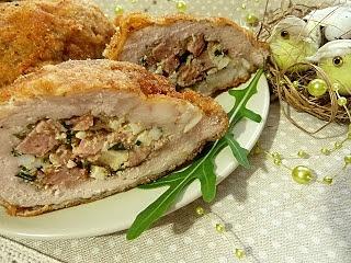 Schab z jajkiem i wędzoną kiełbasą