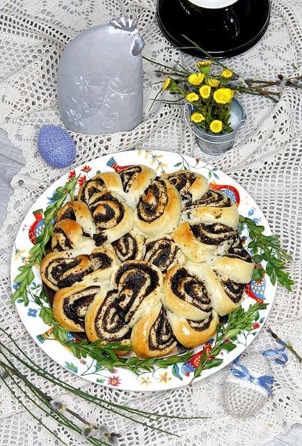 Pleciony makowiec