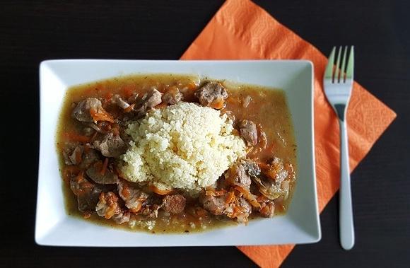 Gulasz z łopatki wieprzowej