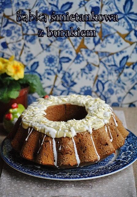 Babka śmietankowa z burakiem