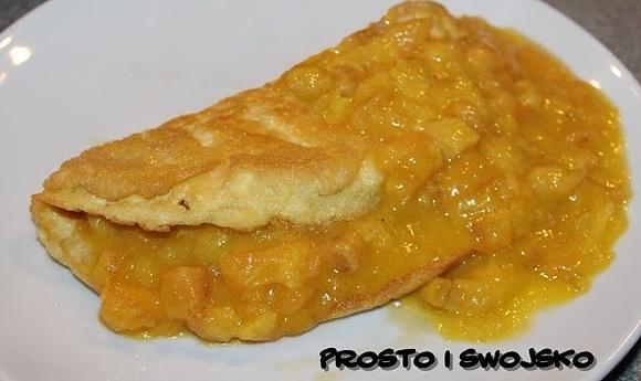 Omlet z owocami trio