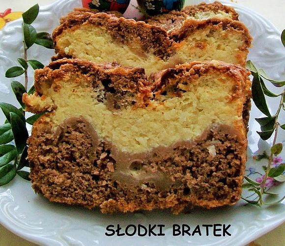 Sernik na mrożonym cieście kakaowym