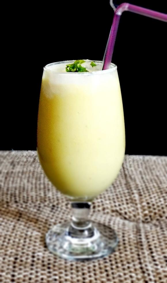 Smoothie bananowe z awokado