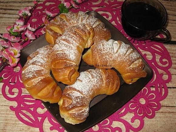 Drożdżówki z twarogiem