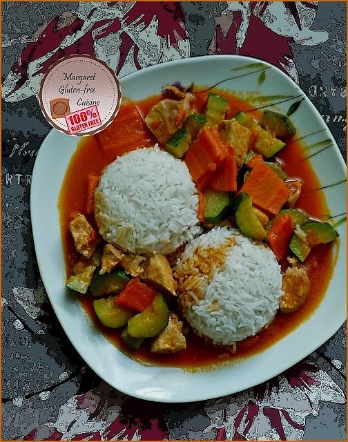Czerwone curry z cukinią i marchewką