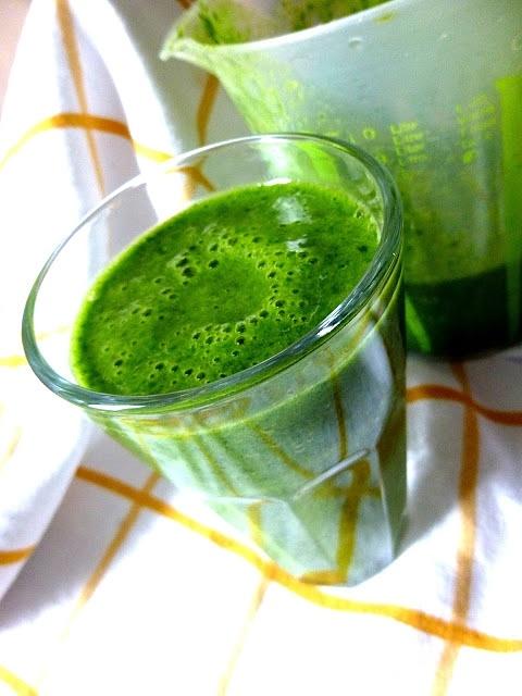 Smoothie szpinakowe z bananem