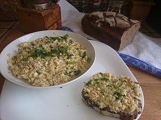 Pasta jajeczna z tuńczykiem