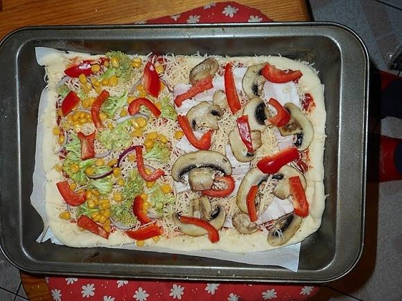 Przepis na ciasto na pizzę do stromboli i innych potraw